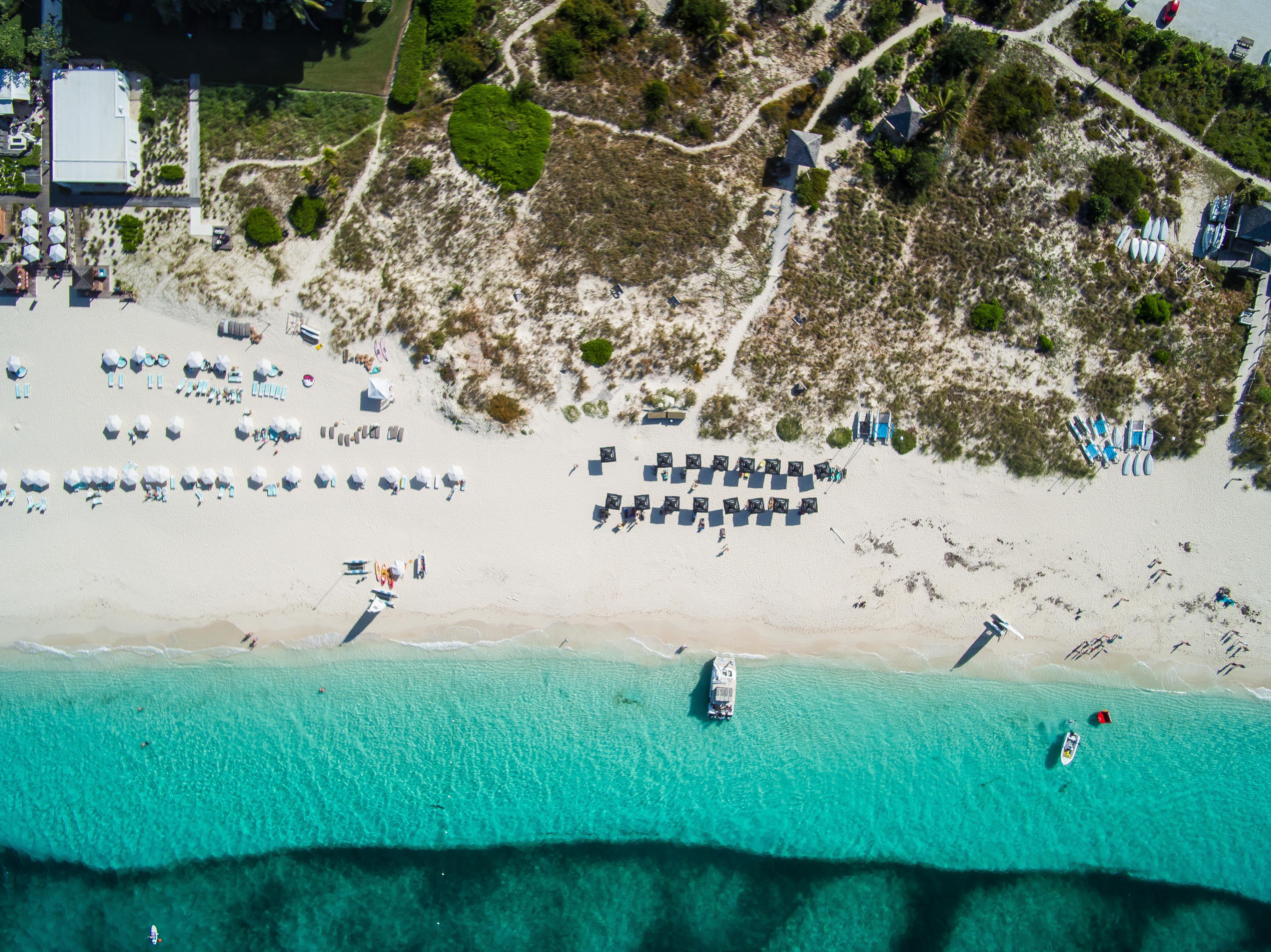 One On Marlin Resort (Adults Only) Turtle Cove Екстериор снимка